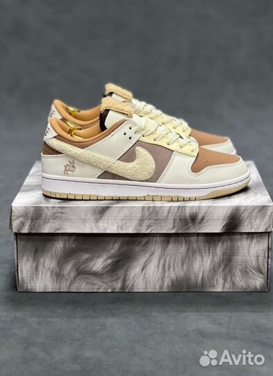 Кроссовки Nike