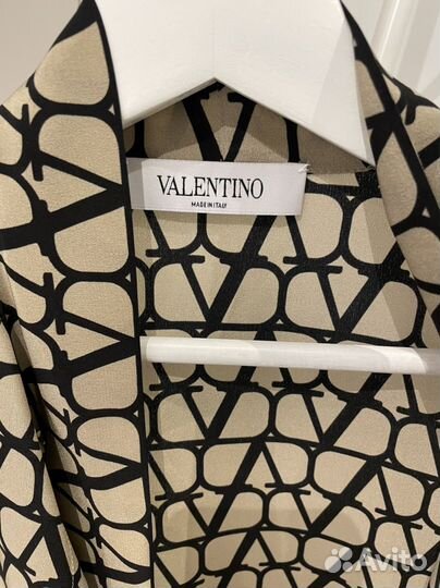 Шелковая блузка valentino