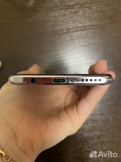 HONOR 20s, 6/128 ГБ