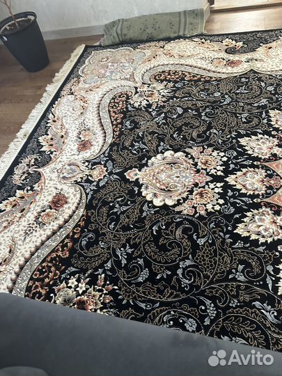Ковер иранский