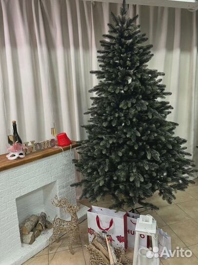 Искусственная елка