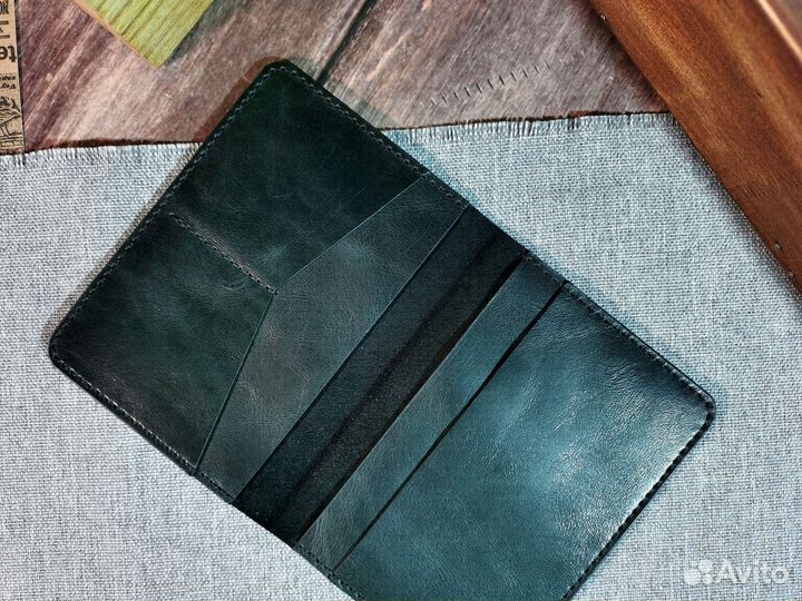 Обложка на паспорт ручной работы