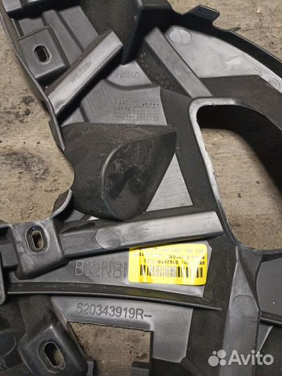 Рено Меган 3 рейстлин 2015 г в