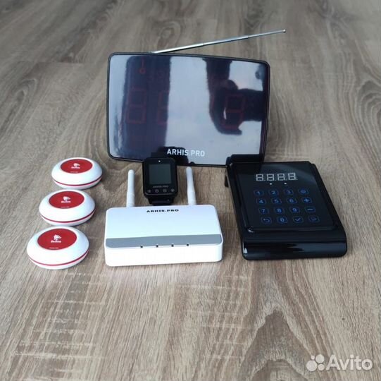 Кнопка вызова официанта,часы, табло, пульт, репите