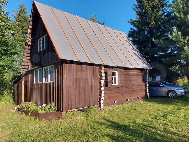 Дом 50 м² на участке 8,4 сот.