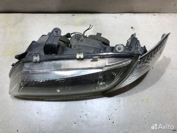 26075BN011 Фара левая Nissan Almera N16