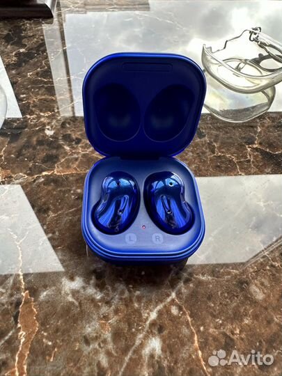 Наушники galaxy buds live