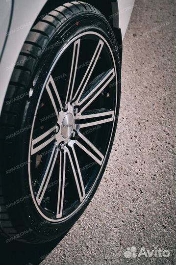 Диски R18 Vossen CV4 на Toyota