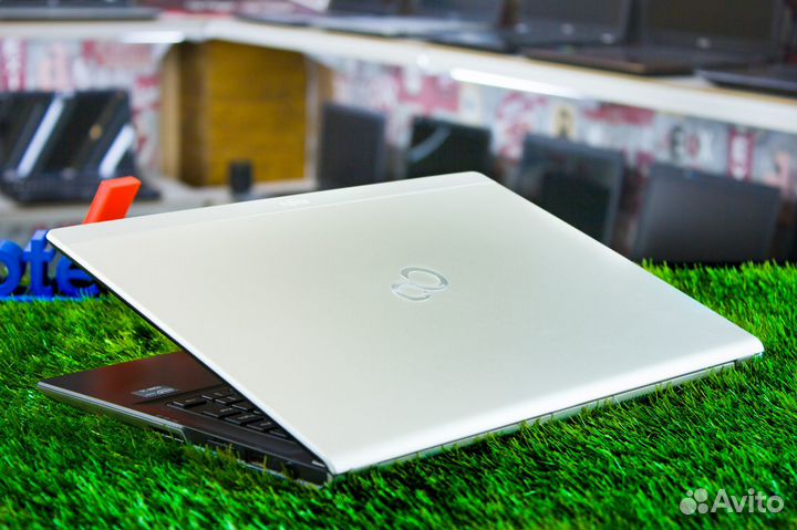 Ноутбук Fujitsu i5, 4Gb, 500Gb - ультрабук