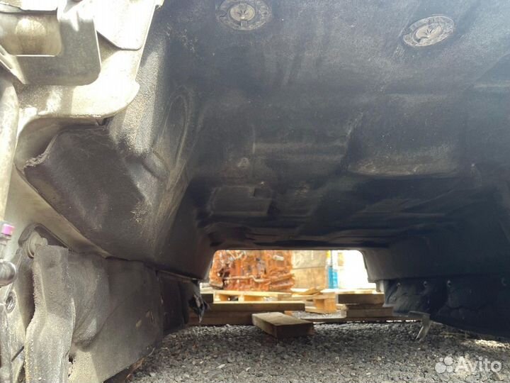 Шумоизоляция кабины под тоннель 2016г. Renault T