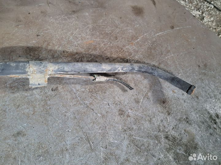 Горловина топливная Dodge Caravan