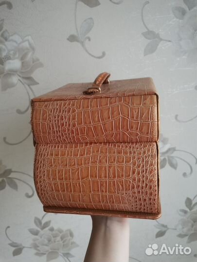 Шкатулка для украшений большая