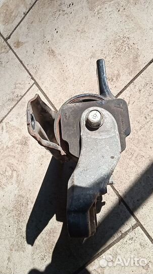 Опора подушка двигателя правая lancer 10 ASX