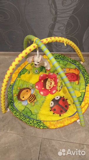 Коврик с креплениями для игрушек