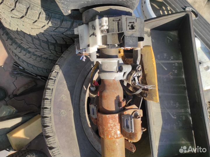 Рулевая колонка mitsubishi carisma