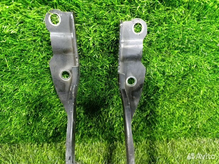 Петля капота Hyundai Accent RB D4FB 2013