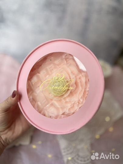 Трендовая свеча-цветок