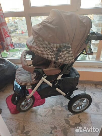Прогулочная коляска capella