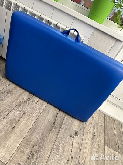 Кушетка для наращивания ресниц