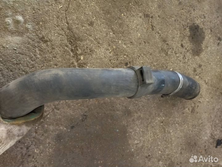 Патрубок охлаждения DAF XF 105 2008