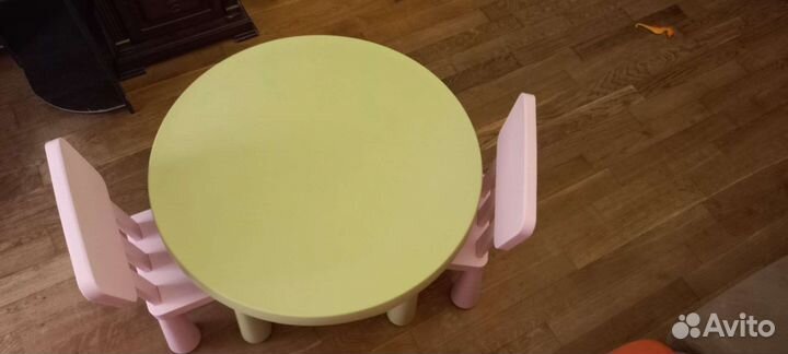 Стол и стулья IKEA маммут