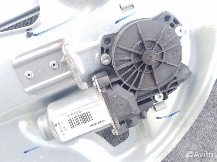 Стеклоподъемник задний левый Hyundai Ix35 LM 1.6