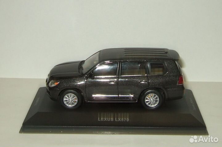 Лексус Lexus LX570 4x4 2009 IXO VVM 1:43