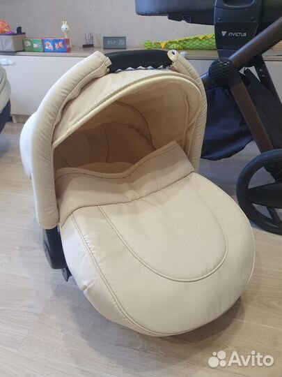 Коляска invictus V-pram 3 в 1