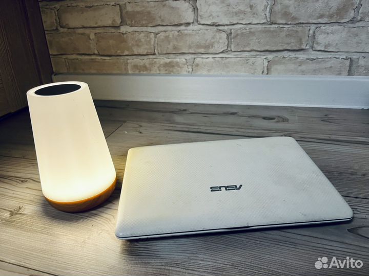 Нетбук asus eee pc 1001PX
