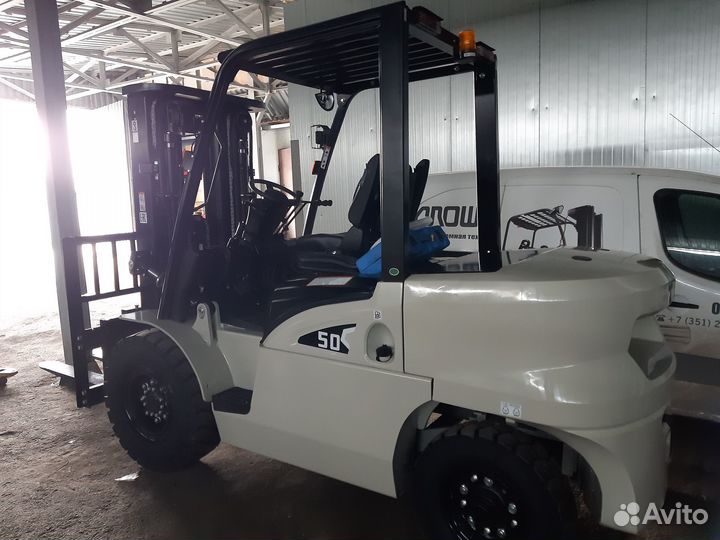 Вилочный погрузчик TFN CPCD50, 2023