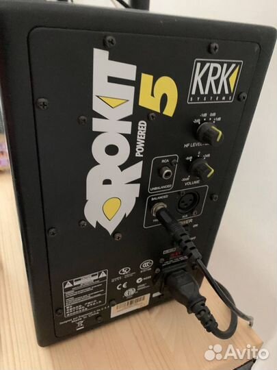 Колонки / студийные мониторы KRK Rokit 5 (пара) G2