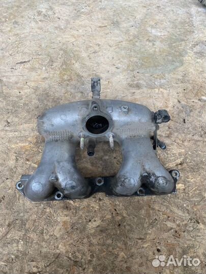 Коллектор впускной Toyota Prius NHW10 1nzfxe 1998