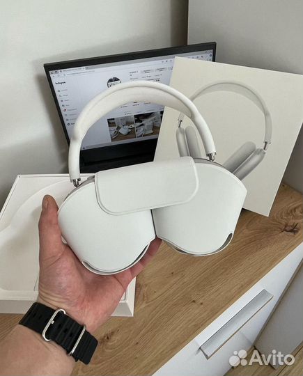 Apple air Pods max