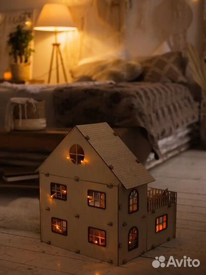 Кукольный домик с мебелью новый