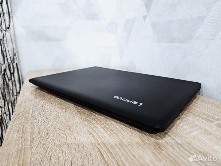 Тонкий ноутбук Lenovo для дома, школы или офиса