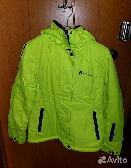 Костюм горнолыжный женский 42-44 размер