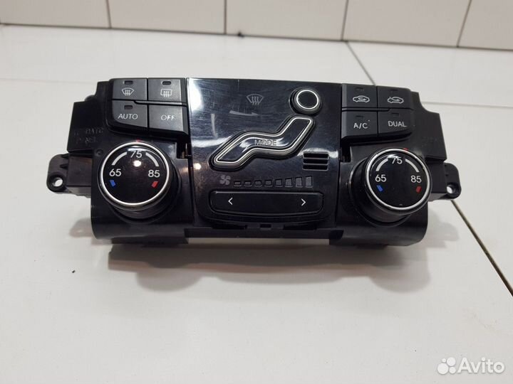 Блок управления климатом (Hyundai Sonata VI YF)