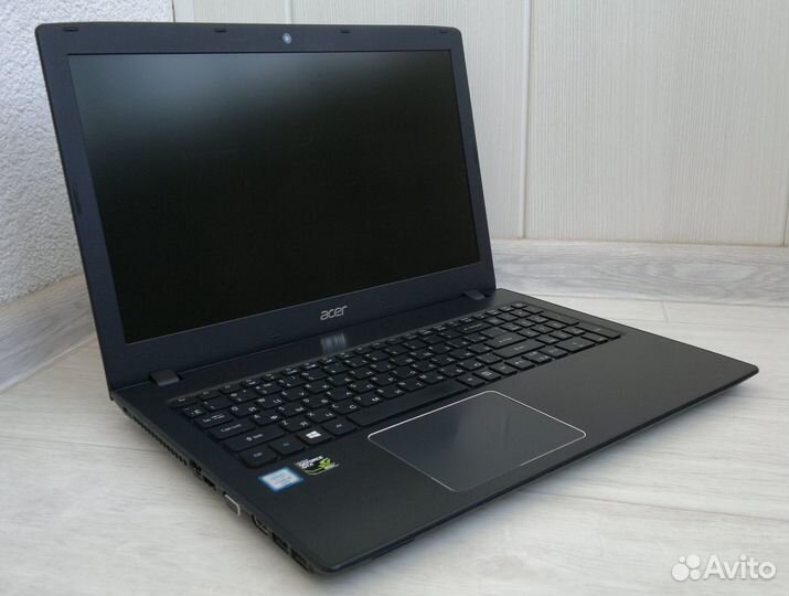 Acer (Core i5-6200U, GTX 950M, SSD+HDD, 8Gb)