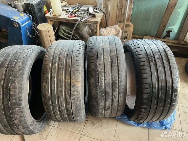 Nokian Tyres Hakka Black 295/40 R21