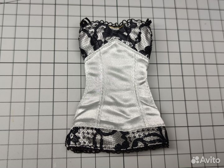 Аутфит Silkstone 