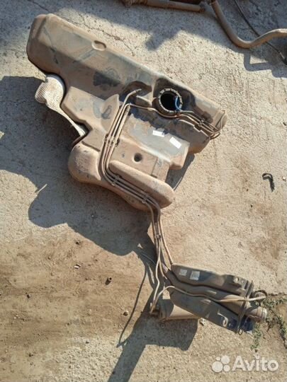 Бензобак Volkswagen Polo V CFN 2012