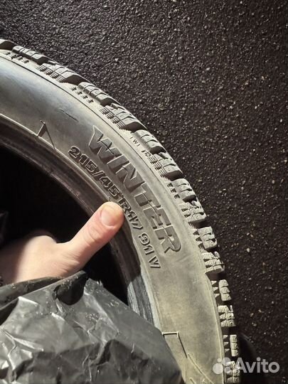 Tigar Winter 215/45 R17