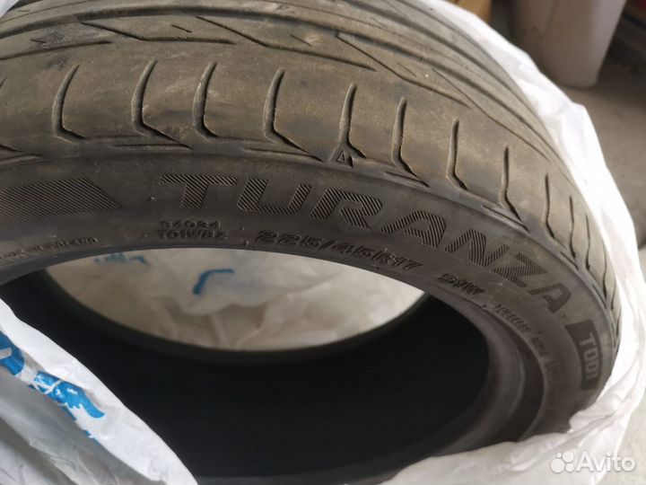 Bridgestone Turanza 6 225/45 R17