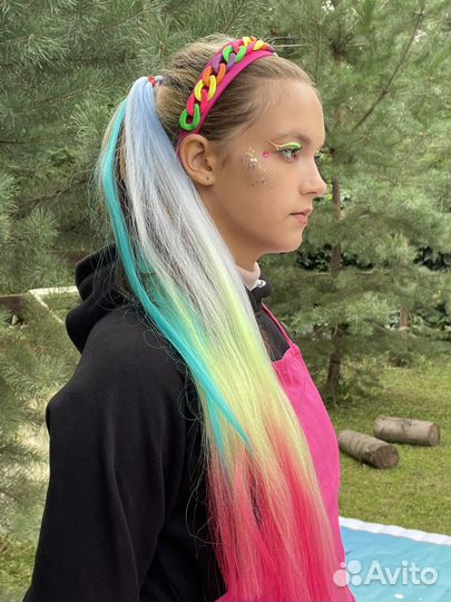 Афрохвост из канекалона на резинке для детей