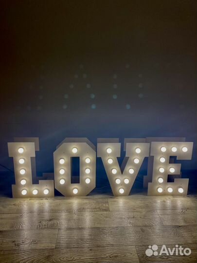 Буквы love светящиеся декор
