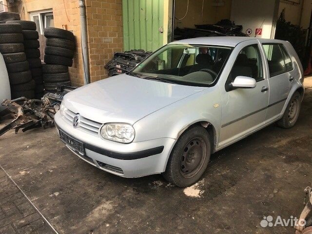Разбор на запчасти Volkswagen Golf 4 1997-2005