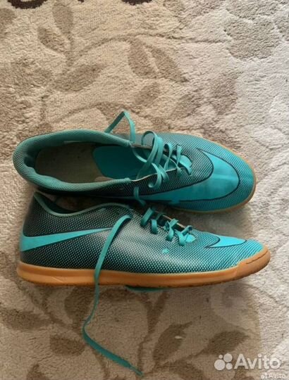 Футзалки nike