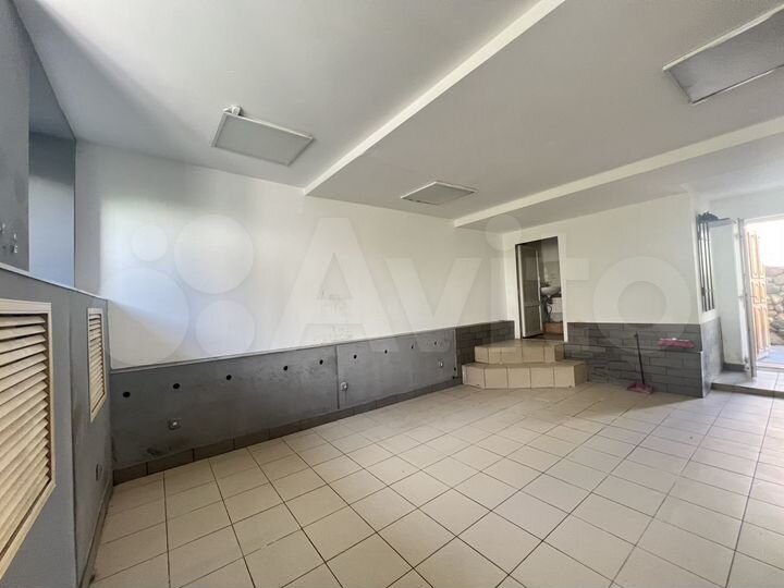 Свободного назначения, 30 м²