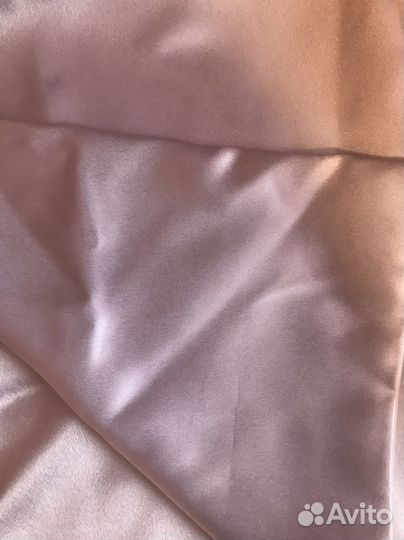 Атлас отрез 150*150 см