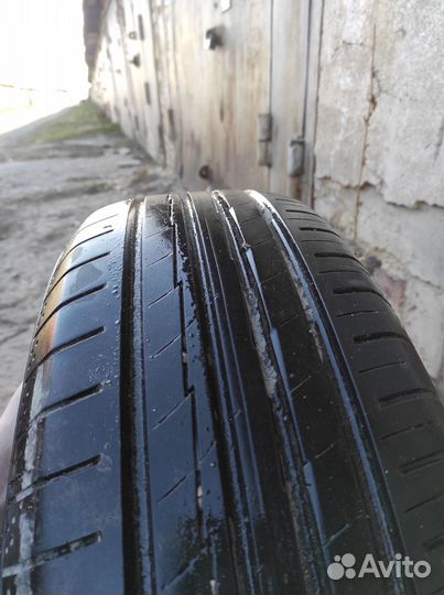 Yokohama BluEarth AE50 215/65 R17 99V